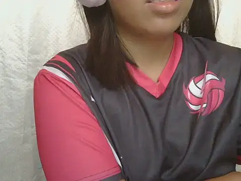 Snapshot of ChubbyButty chatting on June 30, 2026, 12:43 am ChubbyButty online show from June 30, 2026, 12:43 am