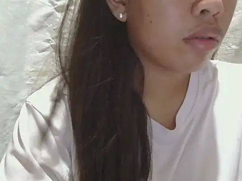 ChubbyButty online show from April 17, 2026, 11:57 am