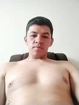 Snapshot of DenotedCattle97 chatting on October 25, 2025, 7:03 pm DenotedCattle97 online show from October 25, 2025, 7:03 pm