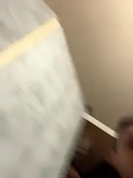 Snapshot of Drgghjkkk chatting on January 6, 2026, 6:34 pm Drgghjkkk online show from January 6, 2026, 6:34 pm