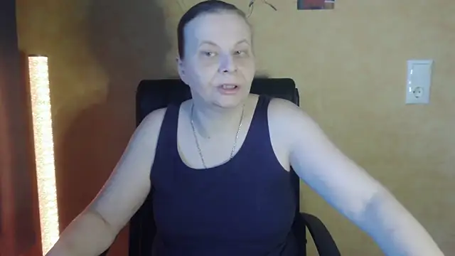 Diamond Bite online show from November 8, 2025, 6:28 am