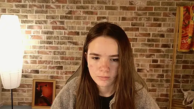 Snapshot of May_Bloom chatting on December 19, 2025, 5:10 am May Bloom online show from December 19, 2025, 5:10 am