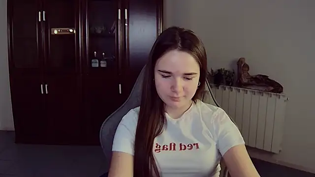 Snapshot of May_Bloom chatting on November 20, 2025, 9:43 am May Bloom online show from November 20, 2025, 9:43 am