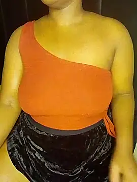 Snapshot of hot_princesss chatting on November 2, 2025, 10:04 pm hot princesss online show from November 2, 2025, 10:04 pm