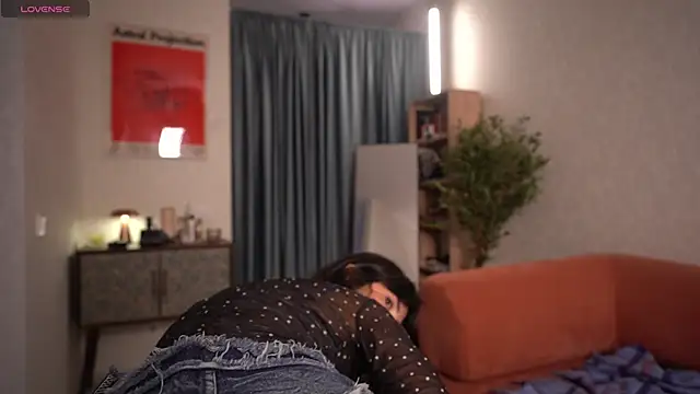 Snapshot of Pheromoon chatting on February 3, 2026, 6:22 am Pheromoon online show from February 3, 2026, 6:22 am