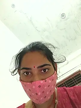 Manvi hot online show from October 30, 2025, 9:01 pm