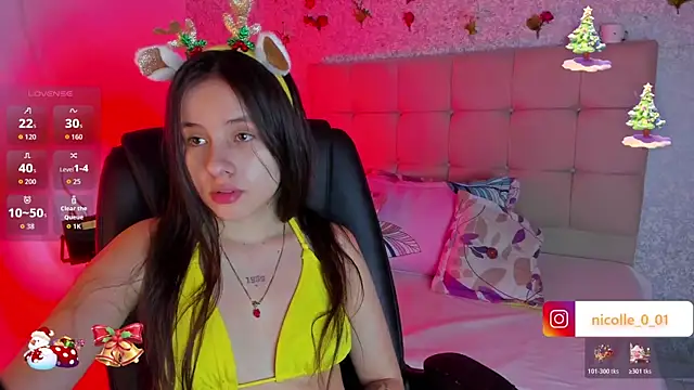 amelia ferrerx online show from December 2, 2025, 10:11 pm