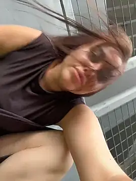 KiraSunshine online show from March 21, 2026, 8:19 am