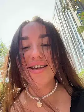 KiraSunshine online show from March 11, 2026, 3:00 am