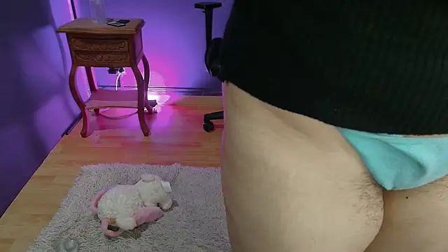 Navier   online show from November 15, 2025, 9:08 pm