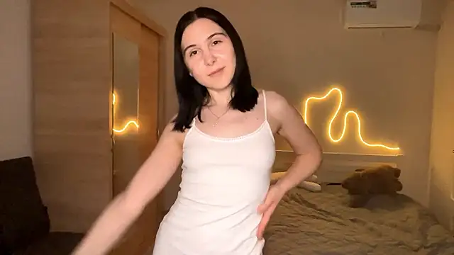 Snapshot of MyraLitterers chatting on February 25, 2026, 4:40 pm MyraLitterers online show from February 25, 2026, 4:40 pm