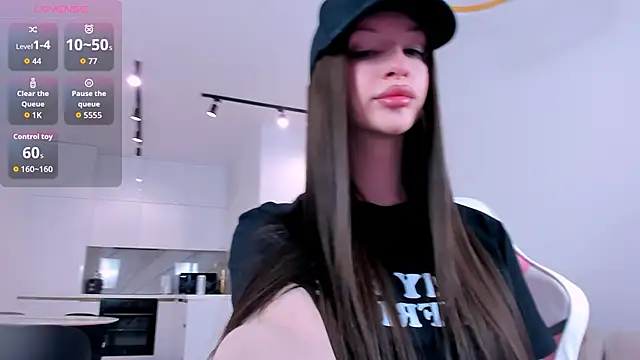 khloeforever online show from February 4, 2026, 8:04 pm