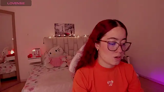 Amaraa couper1 online show from February 5, 2026, 3:46 am