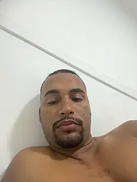 Snapshot of casalbrhot25 chatting on October 23, 2025, 9:57 pm casalbrhot25 online show from October 23, 2025, 9:57 pm