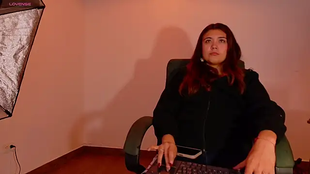  jeessy online show from November 22, 2025, 5:17 am