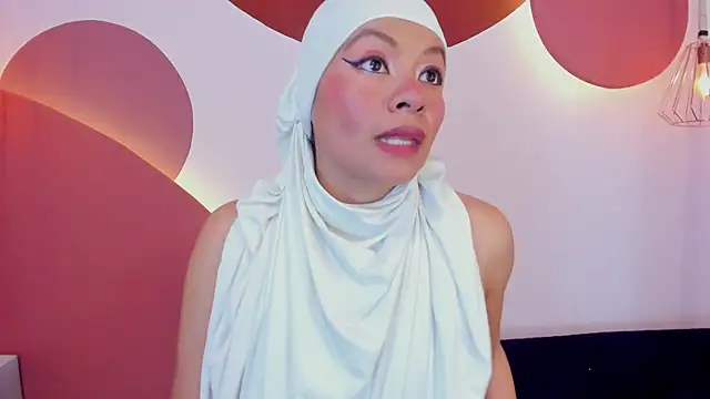 SophiaBeckerr online show from November 29, 2025, 7:47 pm