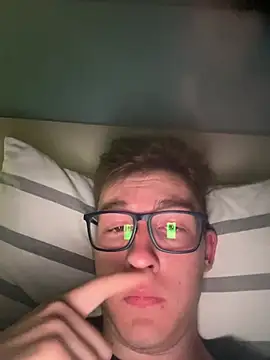Anton2026 online show from May 3, 2026, 8:23 pm