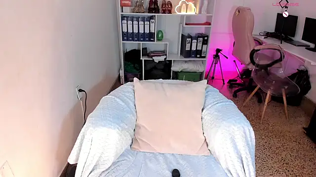 Dakota jhons1 online show from February 20, 2026, 6:26 am