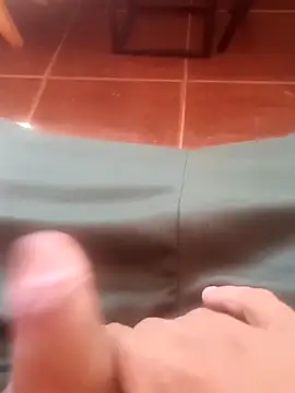 24cnmmm online show from October 27, 2025, 5:03 pm