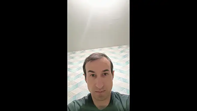 Andruu  online show from October 25, 2025, 8:42 pm