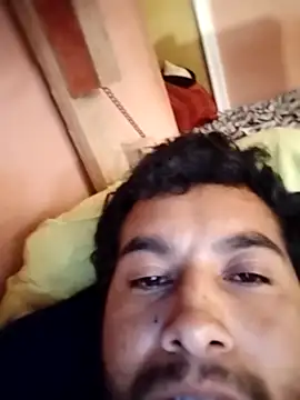 Travieso 21 online show from November 1, 2025, 2:33 pm