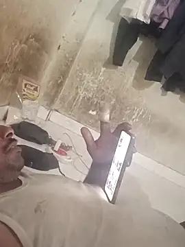 RNlov online show from March 4, 2026, 2:30 am