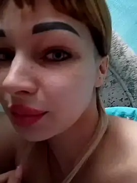 Loveyoudearxq online show from November 5, 2025, 10:07 am