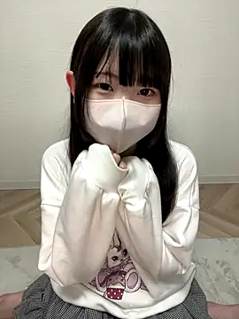 Reina cute 00  online show from January 12, 2026, 9:27 am