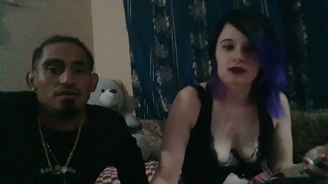 chocolatestrawberrydips online show from November 12, 2025, 5:11 am