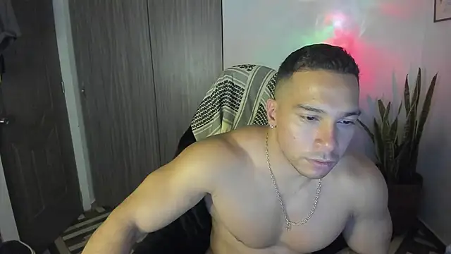 FreszX online show from December 3, 2025, 5:41 am