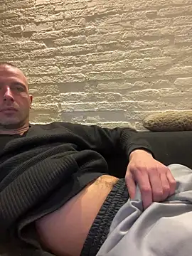 Rotteei1 online show from March 22, 2026, 6:48 am