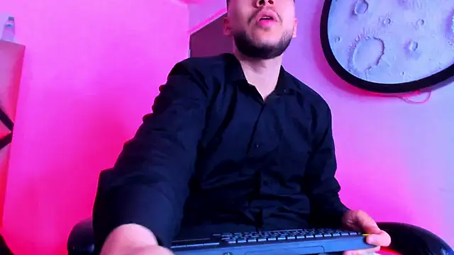 mike 257 online show from March 26, 2026, 11:41 am