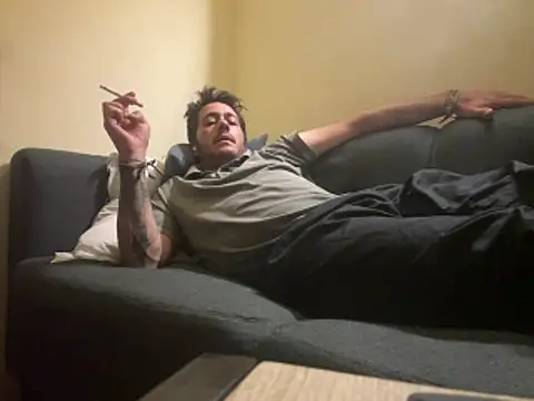 Snapshot of servepa chatting on April 11, 2026, 8:01 pm servepa online show from April 11, 2026, 8:01 pm