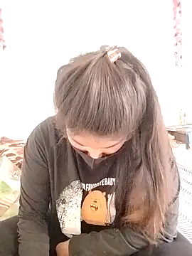 Hot Angle online show from December 14, 2025, 9:48 am