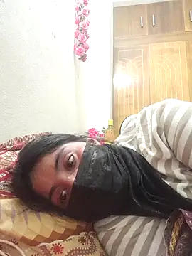 Hot Angle online show from November 17, 2025, 3:38 pm