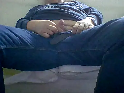 stefistefi8097 online show from October 22, 2025, 6:18 pm