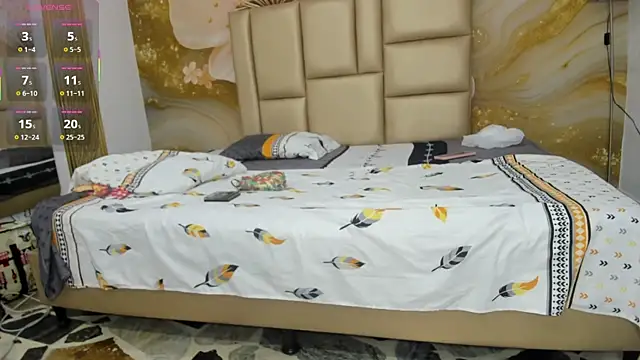 Snapshot of NahomiWalker_ chatting on December 20, 2025, 8:01 pm NahomiWalker online show from December 20, 2025, 8:01 pm