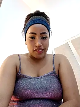 Snapshot of NahomiWalker_ chatting on November 12, 2025, 6:34 pm NahomiWalker online show from November 12, 2025, 6:34 pm