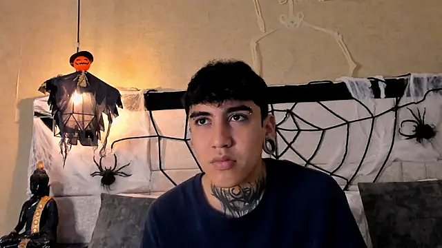 SantiOlsen online show from October 24, 2025, 11:42 am