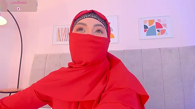 fatiima  online show from April 7, 2026, 7:15 pm