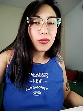 Chinitaaa28 online show from November 2, 2025, 3:22 am