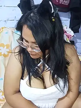 Snapshot of celeste122595 chatting on July 15, 2026, 4:08 am celeste122595 online show from July 15, 2026, 4:08 am