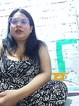 Snapshot of celeste122595 chatting on July 8, 2026, 3:08 am celeste122595 online show from July 8, 2026, 3:08 am