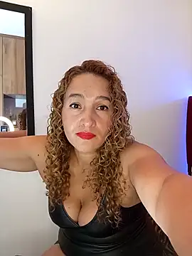 MilfTammyJones69 online show from October 21, 2025, 7:35 pm