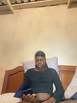 Snapshot of maloya267 chatting on October 21, 2025, 9:30 am maloya267 online show from October 21, 2025, 9:30 am