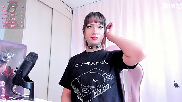 SeraphineSup online show from November 22, 2025, 9:13 pm