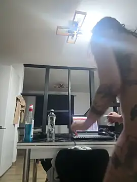 wwwdddccc1 online show from December 16, 2025, 10:36 pm