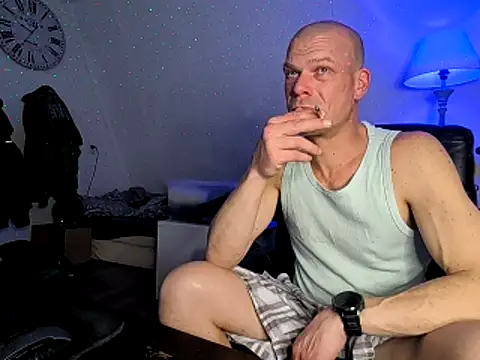 Snapshot of Kinky_Play1 chatting on February 26, 2026, 8:31 pm Kinky Play1 online show from February 26, 2026, 8:31 pm