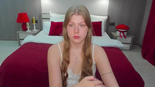 Stella Light online show from November 20, 2025, 6:08 pm