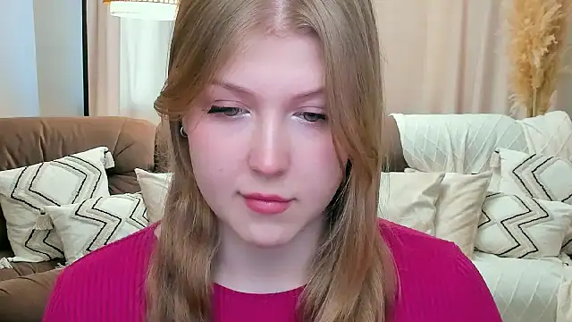 Snapshot of Stella_Light chatting on January 19, 2026, 12:09 pm Stella Light online show from January 19, 2026, 12:09 pm